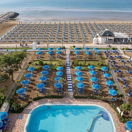 Regent'S Hotel Lido di Jesolo Exterior foto