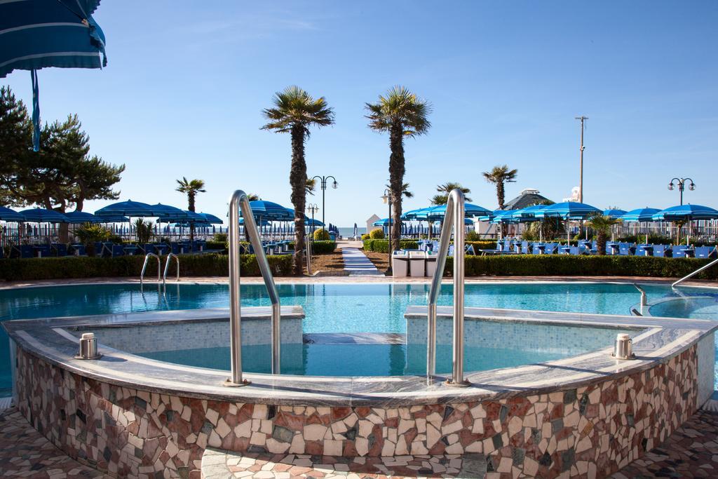 Regent'S Hotel Lido di Jesolo Exterior foto